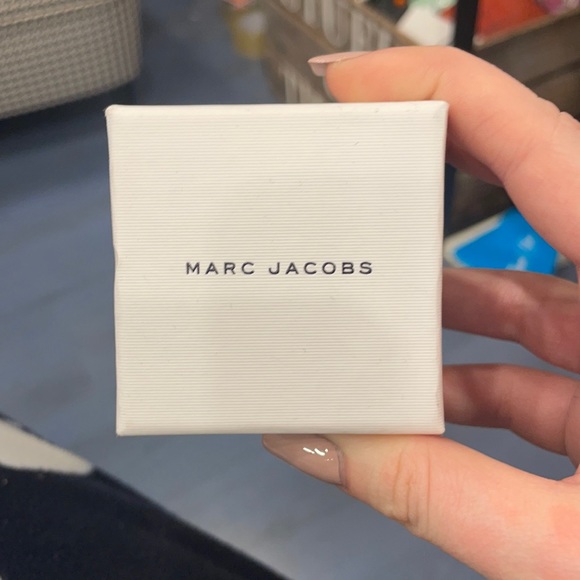 Marc Jacobs necklace - Picture 2 of 5